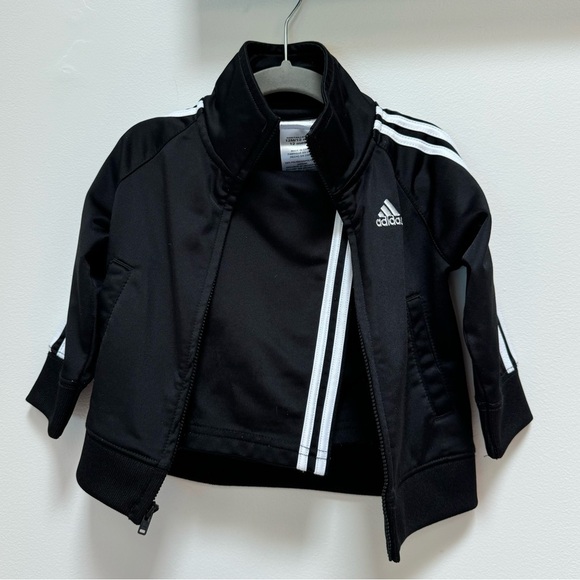 Adidas Black and White Infant 2-piece track suit‎ size 12 months - Picture 2 of 8